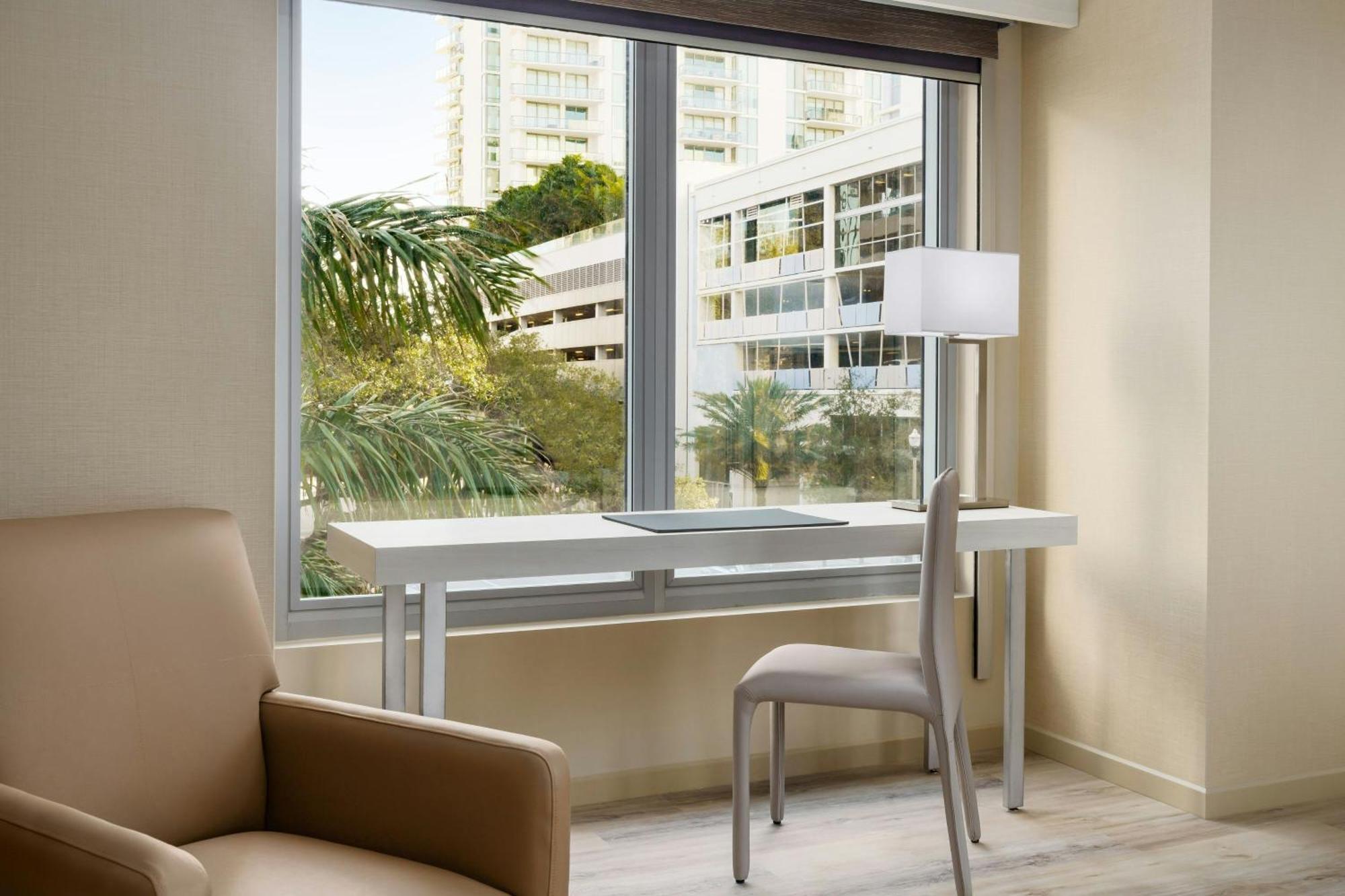 סיינט פיטרסברג Ac Hotel St Petersburg Downtown מראה חיצוני תמונה